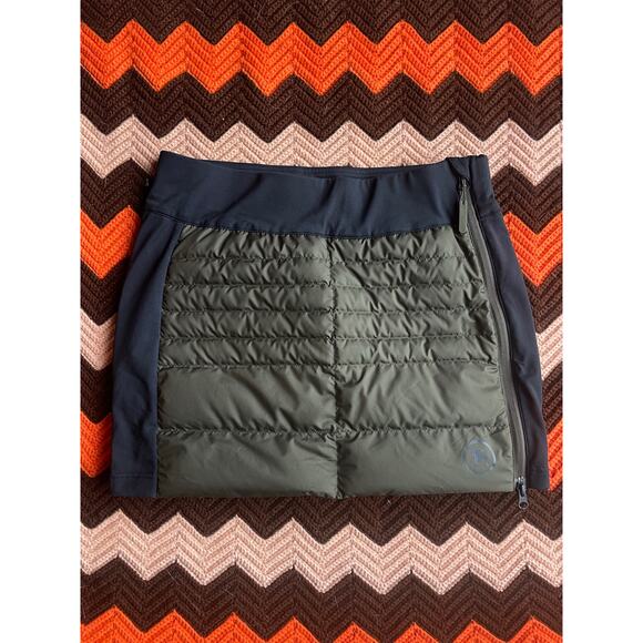 Backcountry Green and Black Puffer Mini Skirt sz M - Picture 1 of 9